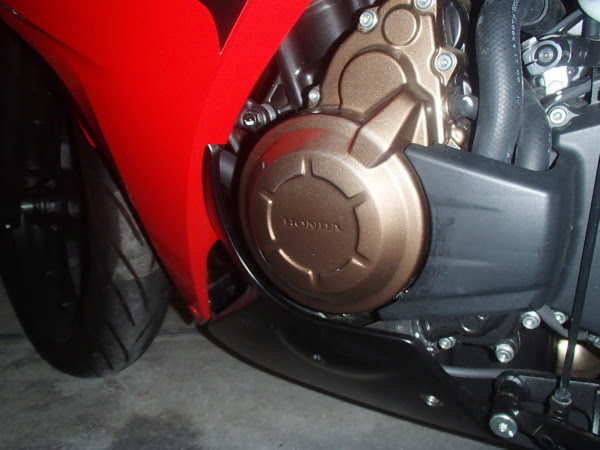 バイク塗装 カスタムペイント 自動車板金塗装 バンパーキズ ヘコミ直し コスメプロ ガラスコーティング ワールドファクトリー