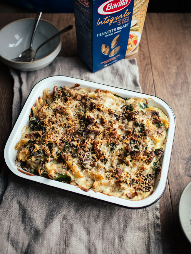 Creamy Cauli Mushroom and Kale Pasta Bake