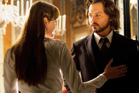 Johnny Depp Piano Smoke. johnny depp hotel room