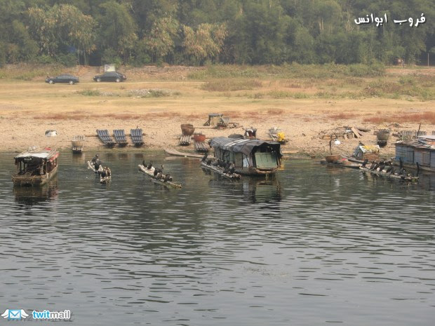 بالصور : أغرب طريقة صيد للاسماك nsZBk.jpg