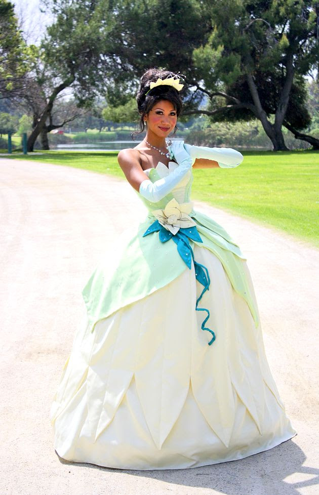gorgeous Tiana costume! The last pinner said: "Princess Tiana, cosplayed by LittleMissMint"