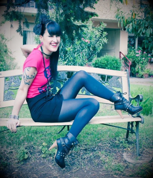 tattooed girl
