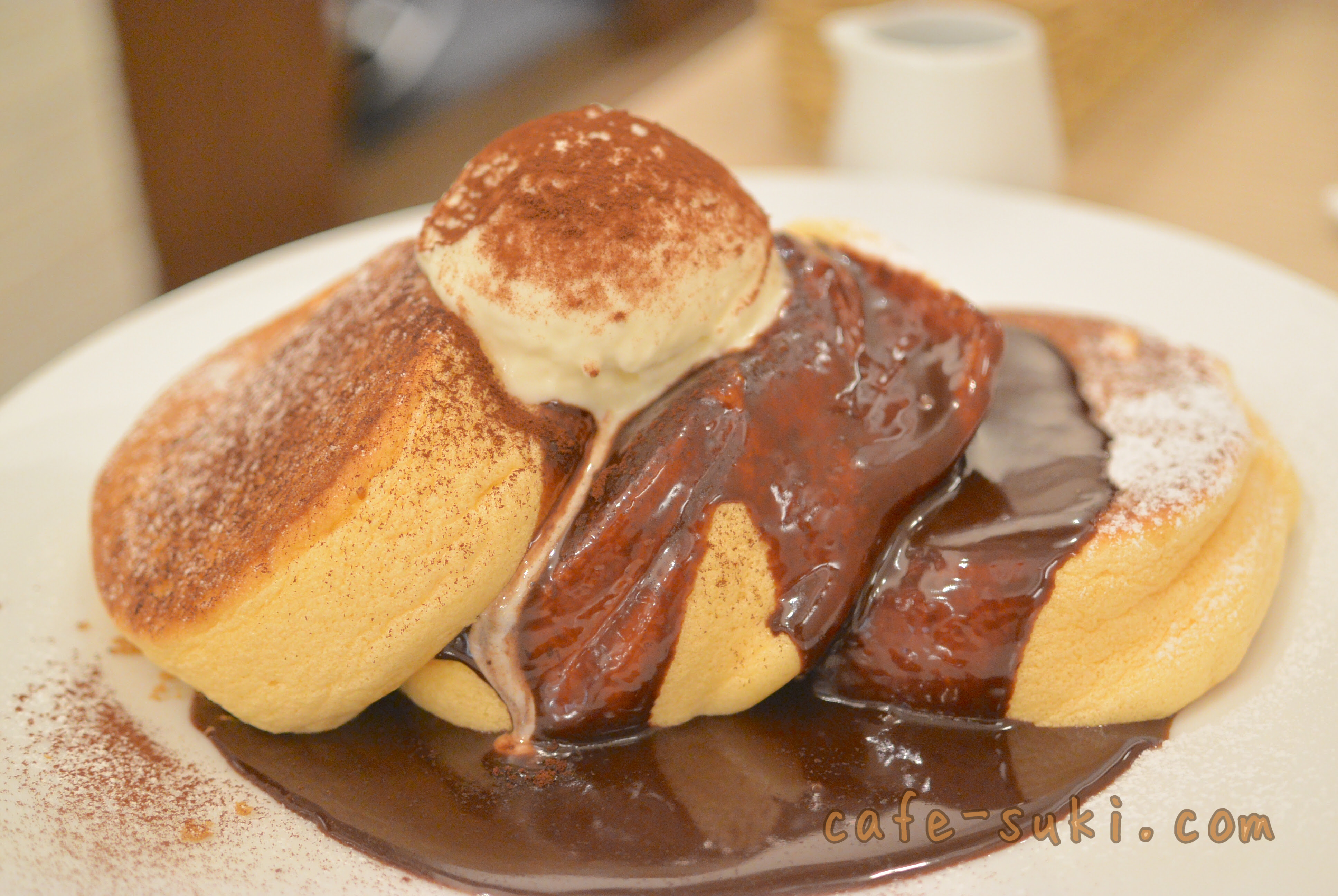 福岡の天神にオープンした 幸せのパンケーキ に行ってみた オススメはシンプルに美味しい幸せのパンケーキとコーヒーとの相性抜群のティラミスパンケーキ 晴れ家カフェ