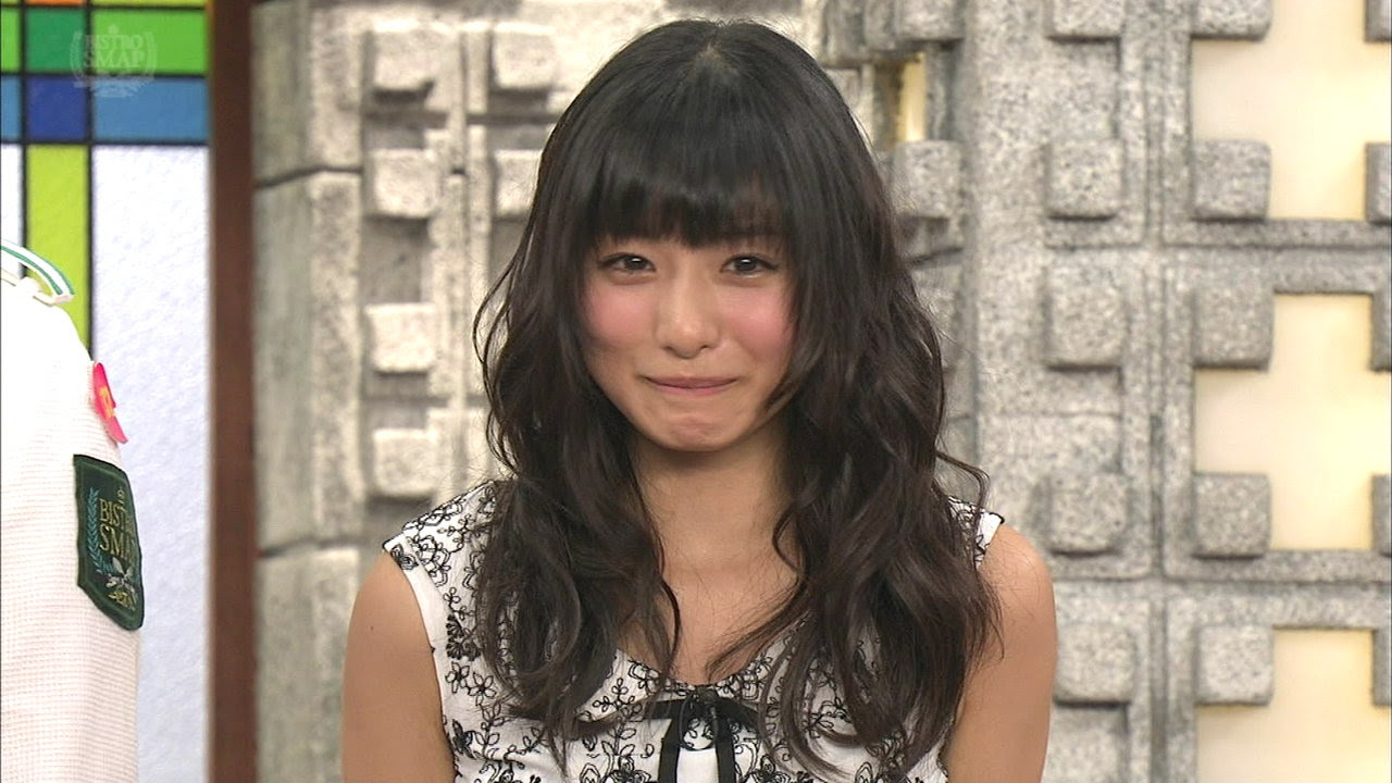 石原さとみのanan表紙画像13が可愛いすぎる 唇メイクが色っぽいｗｗｗｗ 10年くびれ美脚写真あり 芸能ゴシップ