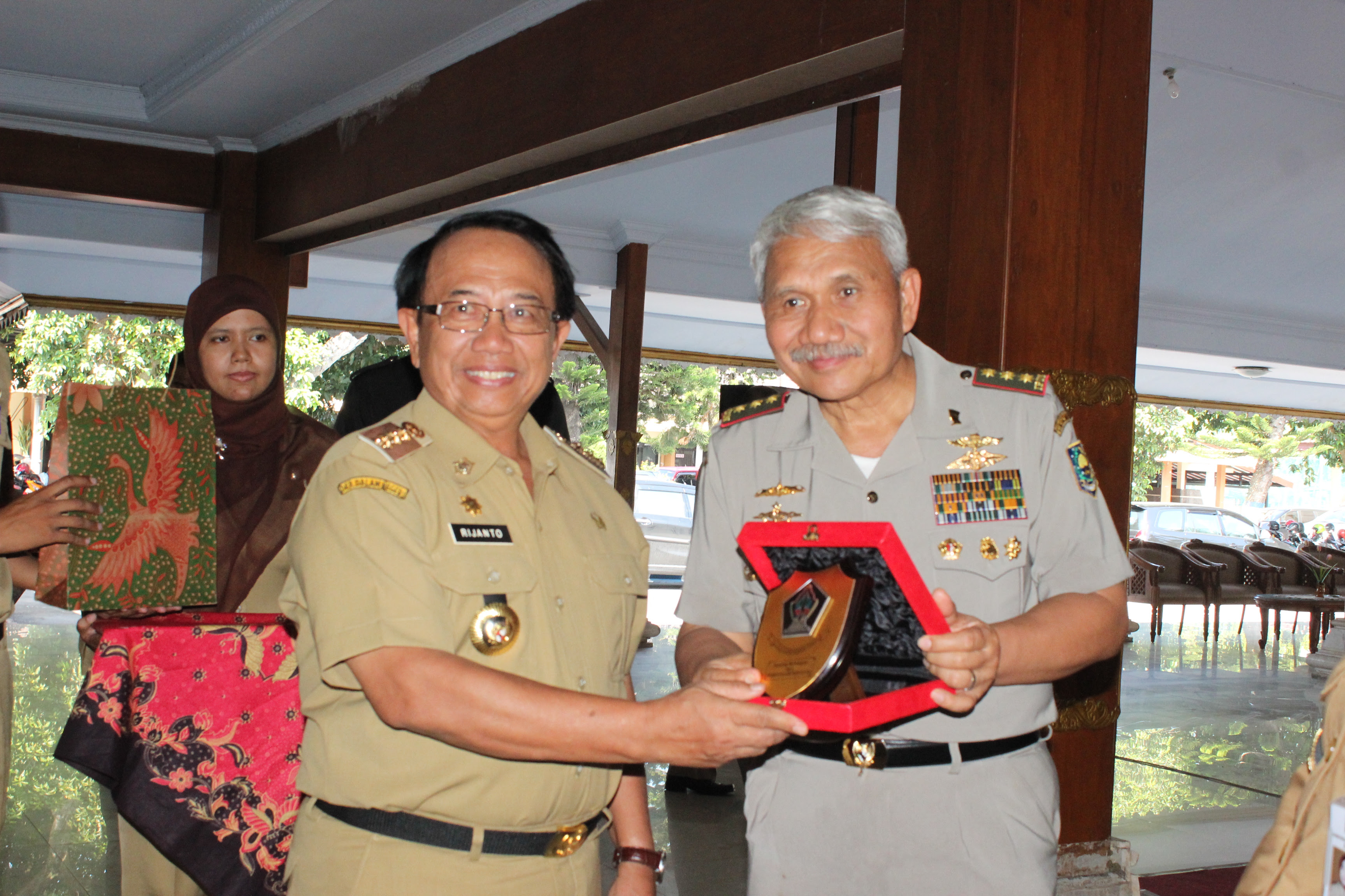 REKTOR IPDN BLITAR BUMINYA INDONESIA
