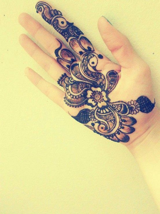 Intricate Arabic Henna design | * Mehndi * | Pinterest