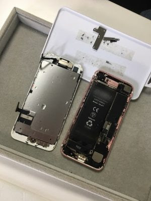 Iphoneが水没した時の対処方法 横浜店 Iphone修理 バッテリー交換 リペア本舗横浜店 総務省登録修理業者