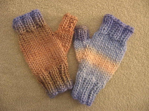 Bluepoint mitt and collegiate mitt