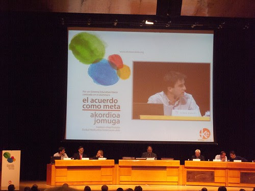Acuerdo educativo vasco: Debate con parlamentarios