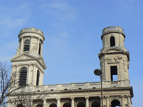 deux tours différentes.jpg