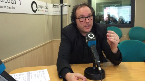 Carles Miró durant l'entrevista al 'Sant Cugat a fons'