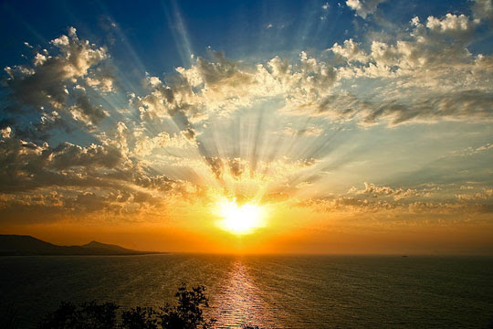 Glorious-sun-and-cloud-Pictures-Collections 4.sun and cloud photos Glorious sun and cloud Pictures Collections