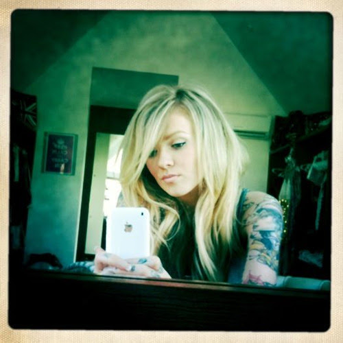 tattooed girl