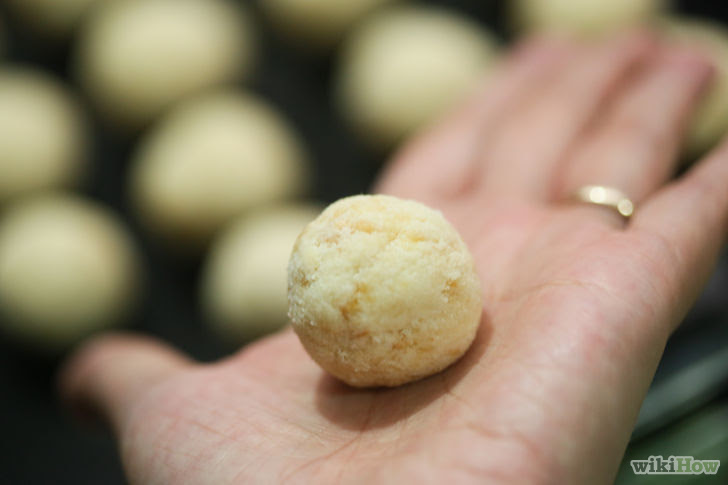 Make Chocolate Chip Cake Ball Pops Step 7.jpg