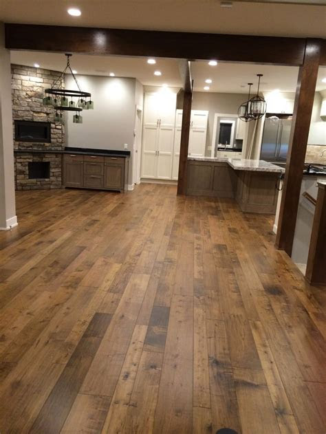 A nantucket cottage exhibits an outsize personality that enhances its tiny dimensions. Monterey Hardwood Flooring | Rooms And Spaces