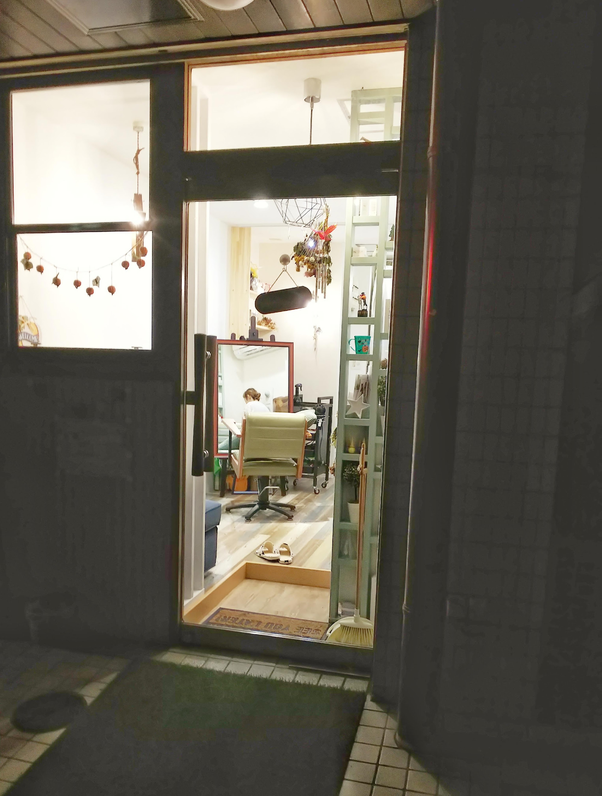 青葉台の美容室ならhair Relax Suu 埼玉県 みずほ台駅にある美容室 Mikke ミッケ のいぐっちゃんに会ってきました