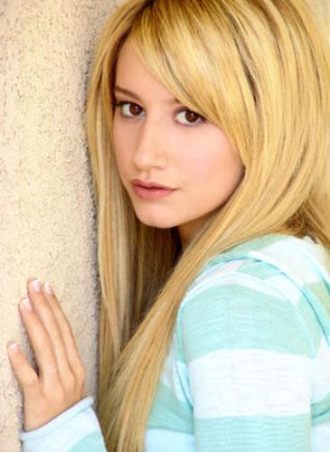 ashley tisdale wallpapers