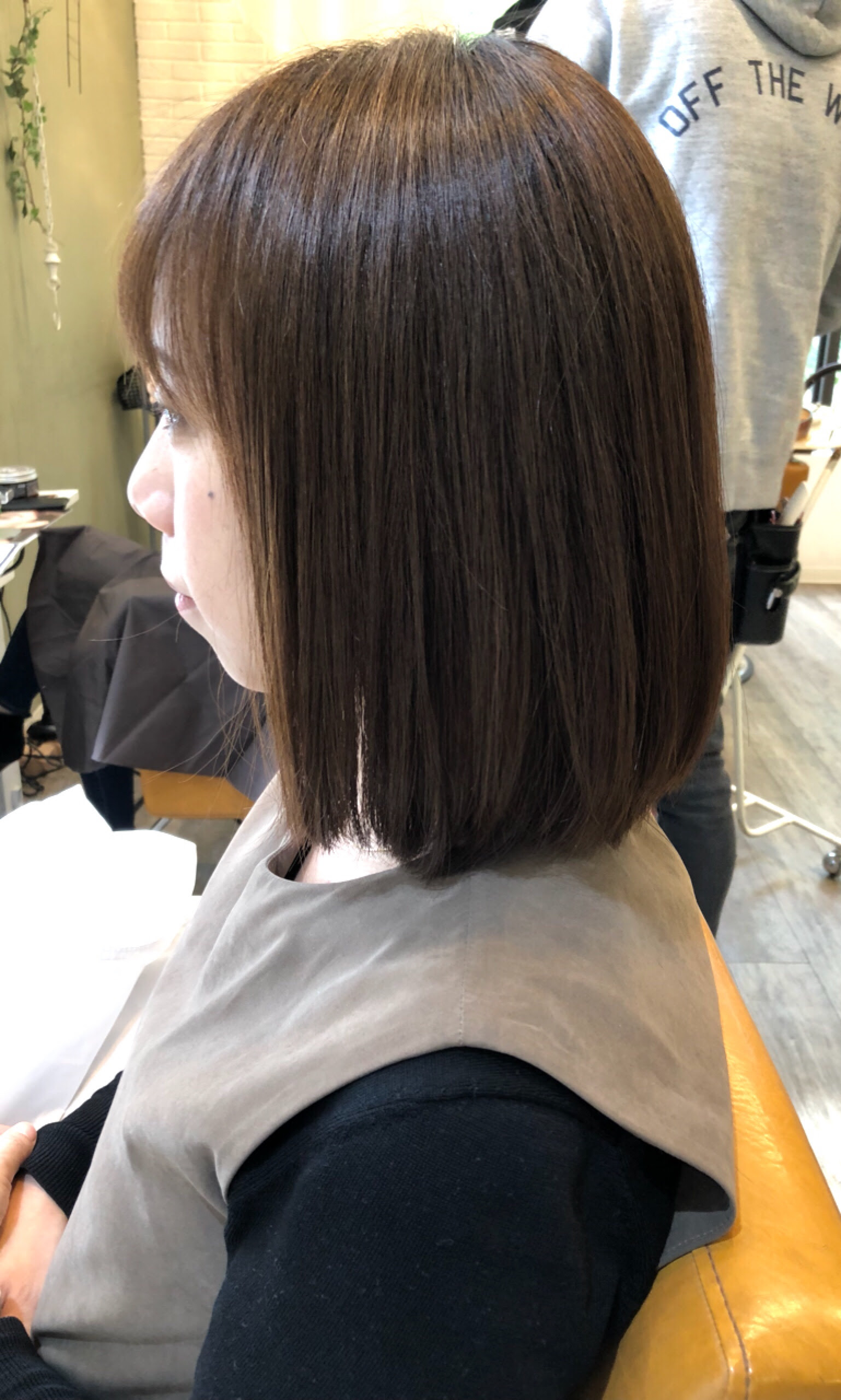 髪質改善をしてロングヘアから肩上ボブにイメチェン 福岡の美容室flearcremeフレアクレムの竹田が送る タケモノガタリ