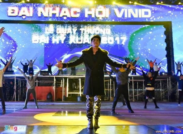 Noo Phước Thịnh: ‘Showbiz Việt, càng nổi tiếng càng cô đơn’