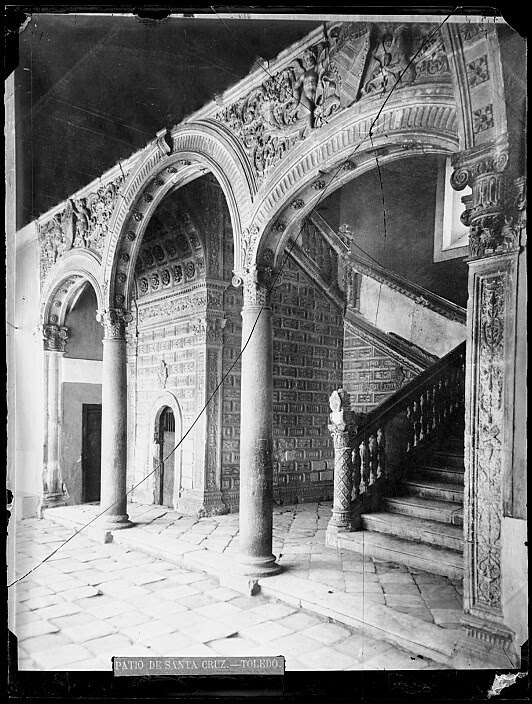 Hospital de Santa Cruz en el siglo XIX. Fotografía de Casiano Alguacil. Ayuntamiento de Toledo