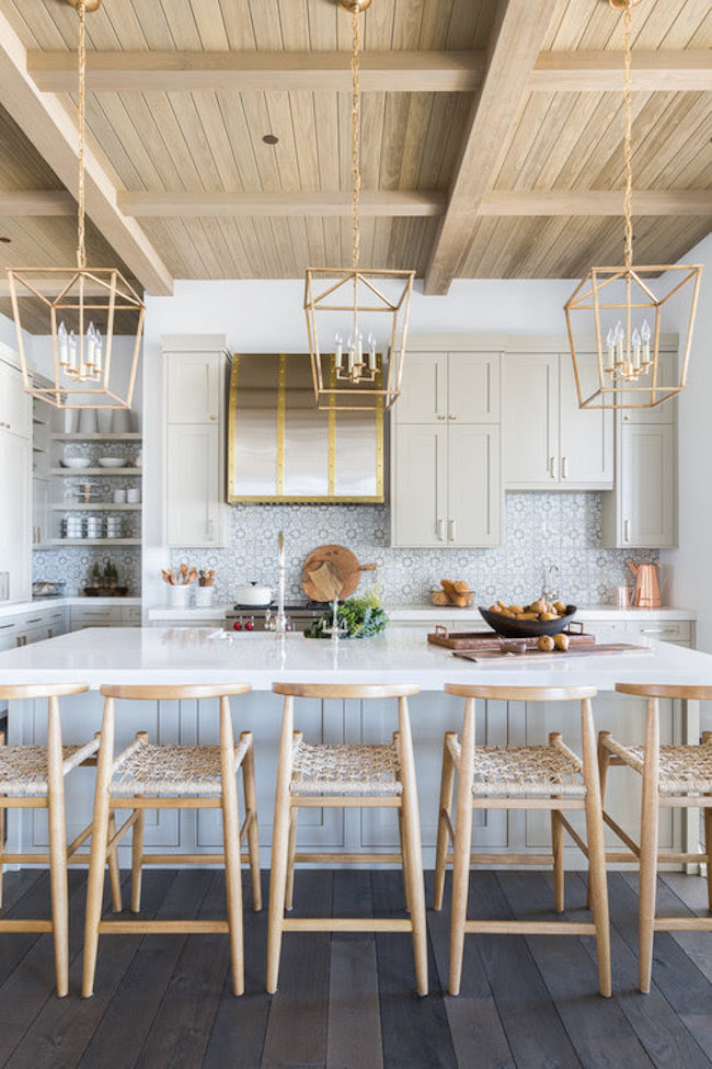 The Prettiest Modern Farmhouse in the Entire World (for *Real* Though) | lark & linen