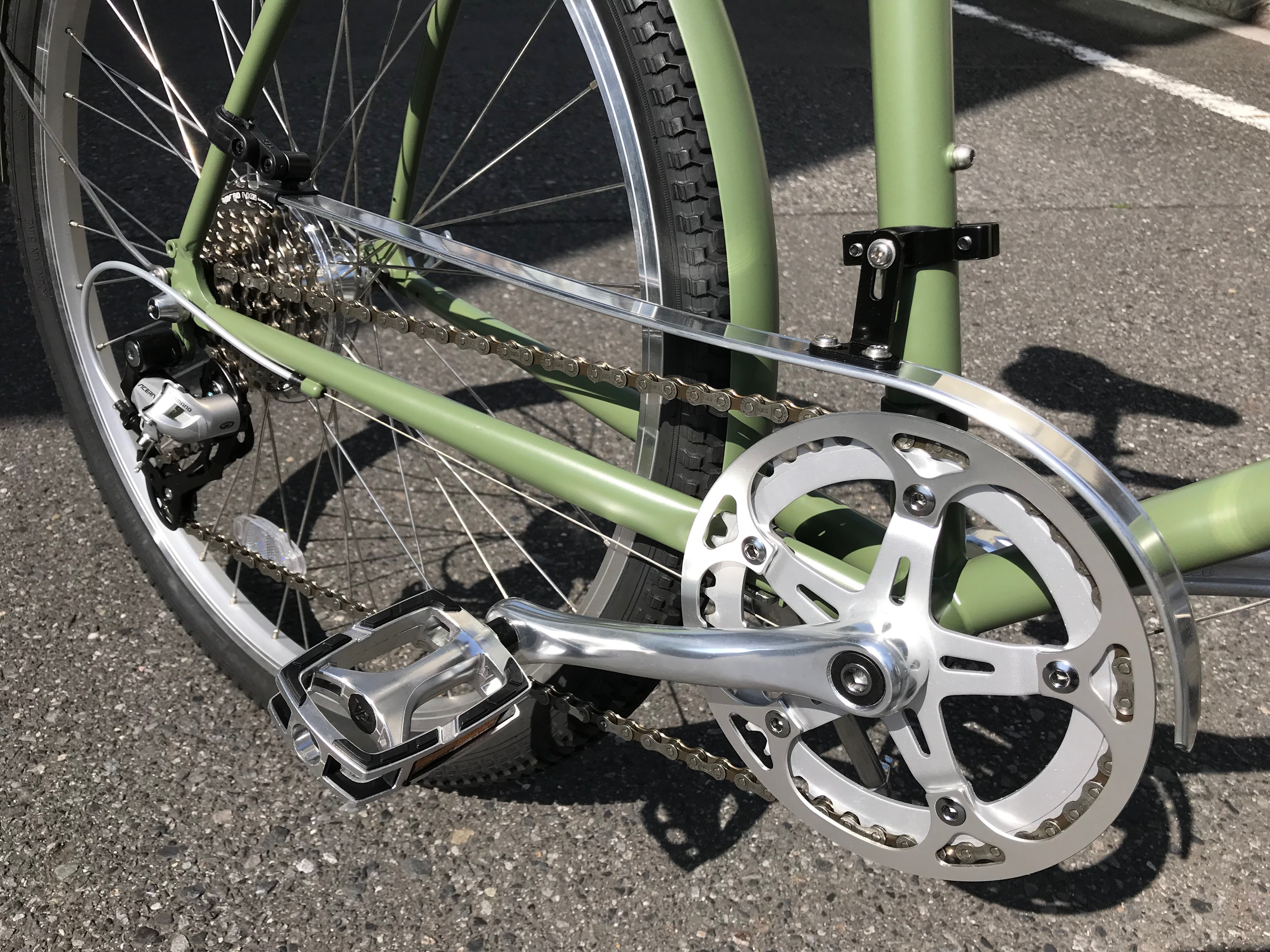 チェーン カバー 自転車