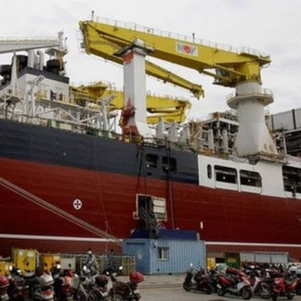Heavy metal: Life at the world's largest shipyard