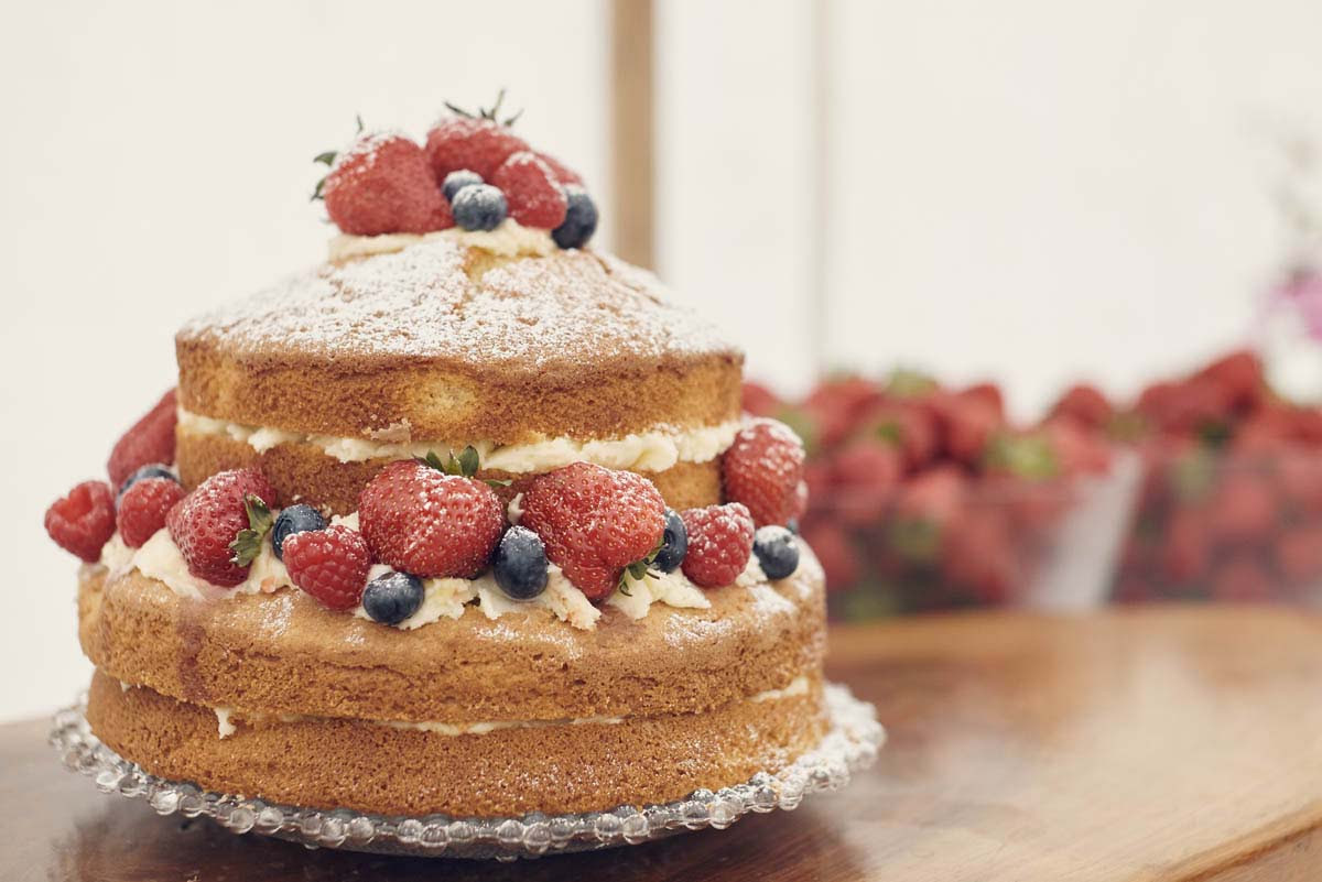 Suffolk Woodland Fairy Wedding Sponge Cake - www.helloromance.co.uk