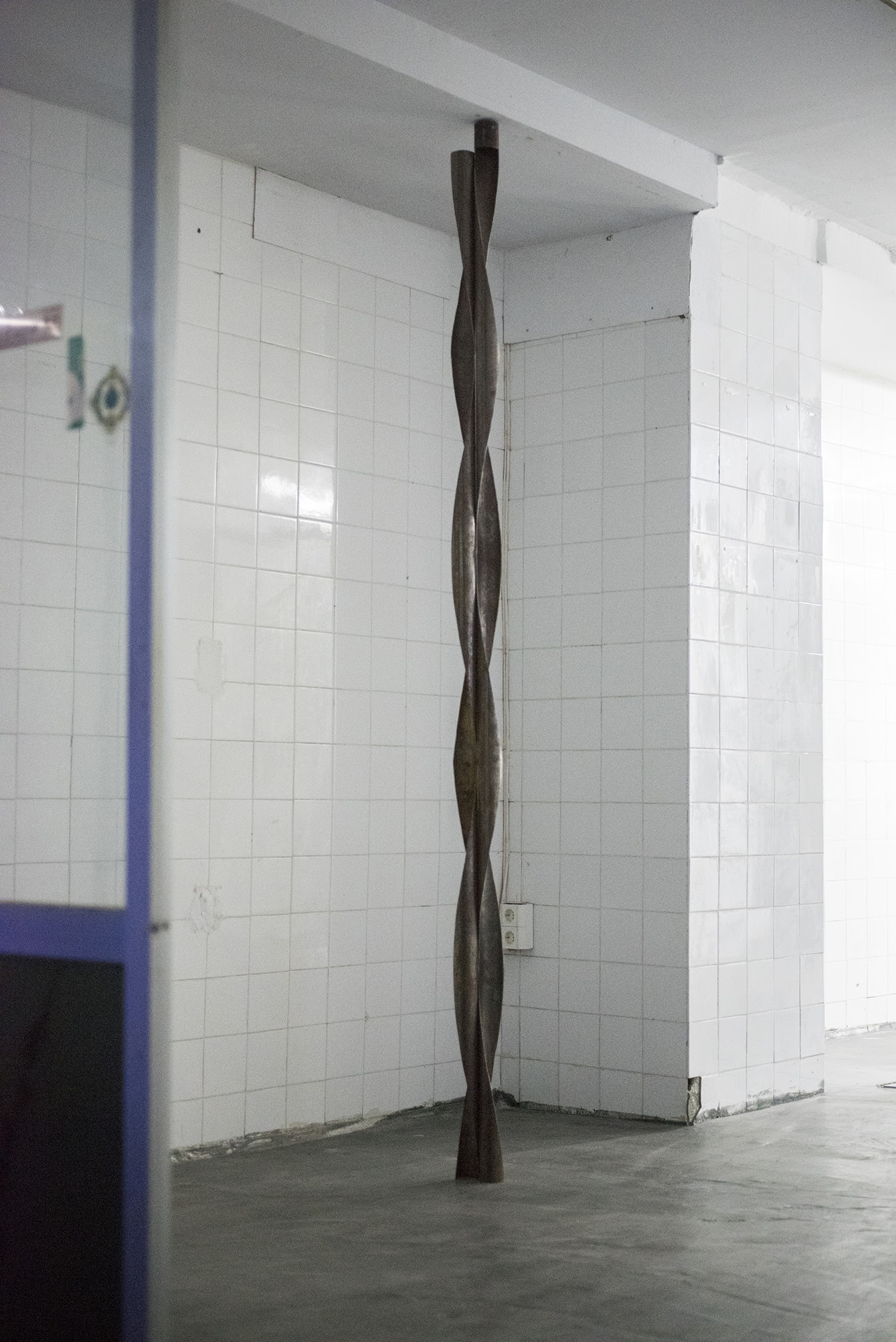 To Err Or The Words Flat Palm Pleasure Or Place All Come From The Same Root And Aren T They A Perfect Definition For Sculpture A Desk