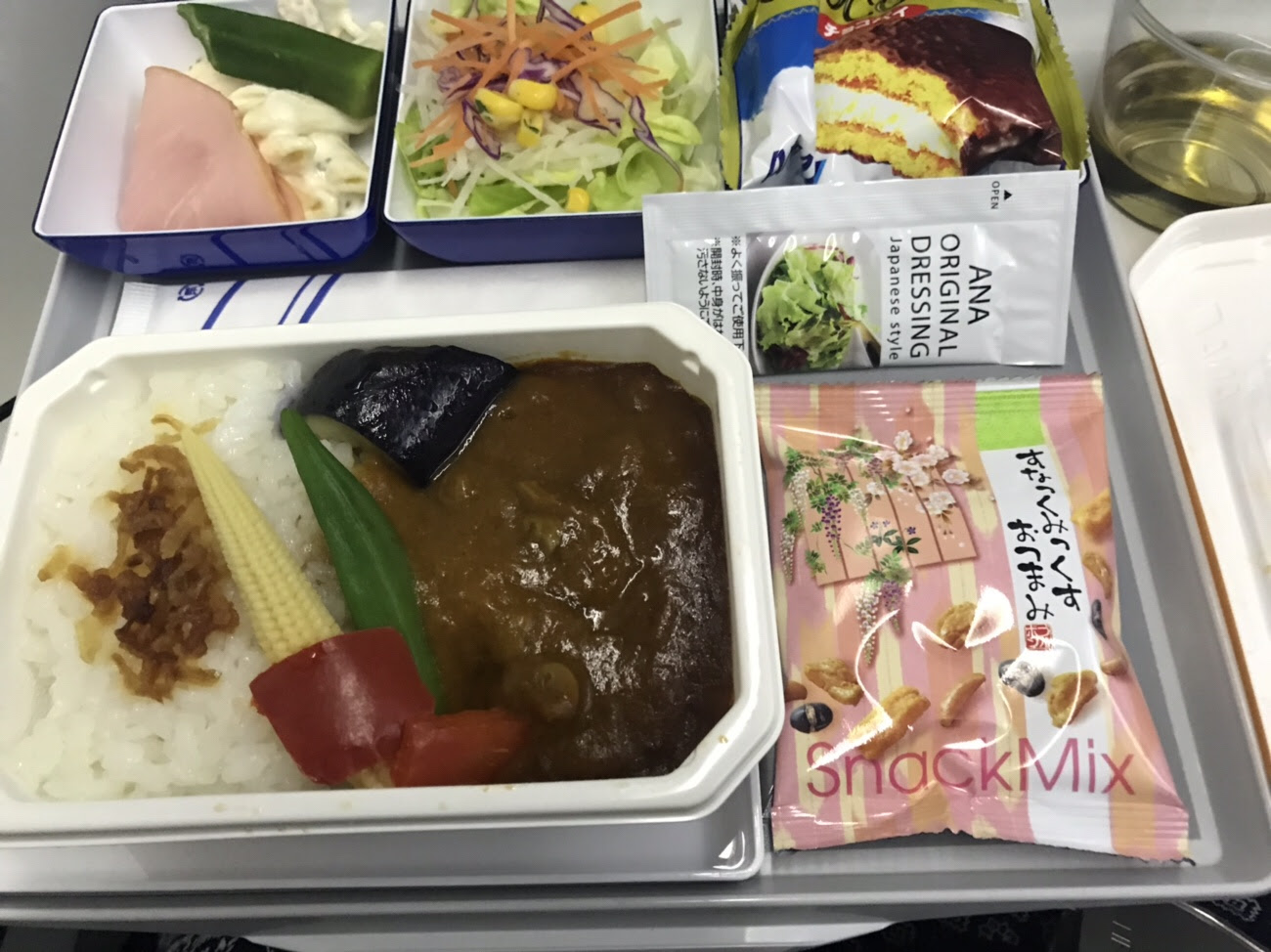 羽田ー韓国金浦空港 Ana搭乗記 機内食レポート 節約プレミアムな旅行ブログ