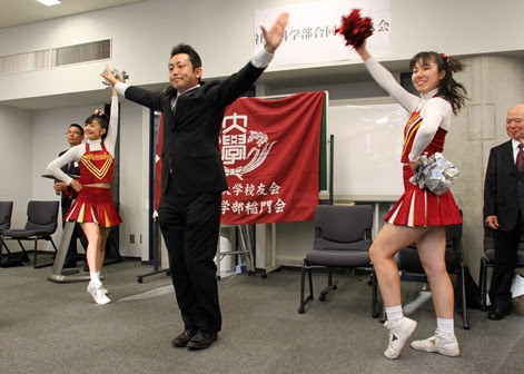 14年 稲門祭レポート 社会科学部稲門会webマガジン Page 2