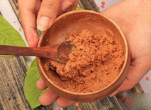 Hỗn hợp kem tắm trắng thu được.