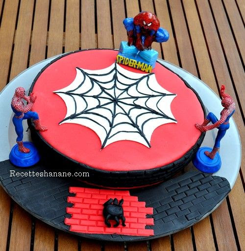 Gateau Spiderman Gateau D Anniversaire Recettes By Hanane