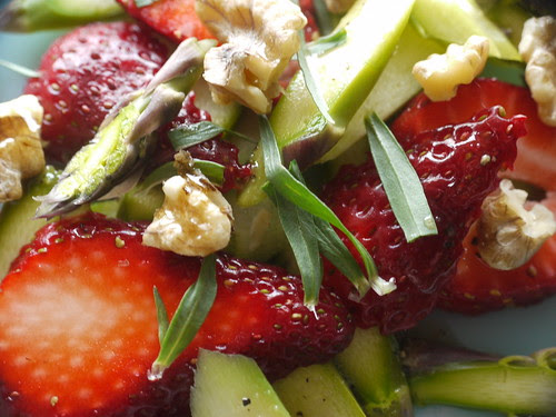 strawberry asparagus salad