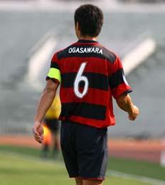 感涙の 背番号６ の小笠原選手 ａｃｌ 茨城フットボール物語