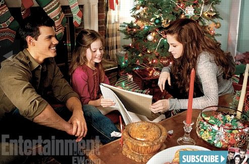 Taylor Lautner (Jacob), Mackenzie Foy (Renesmée) et Kristen Stewart (Bella). (Crédits photo: <i>Entertainment Weekly</i>)