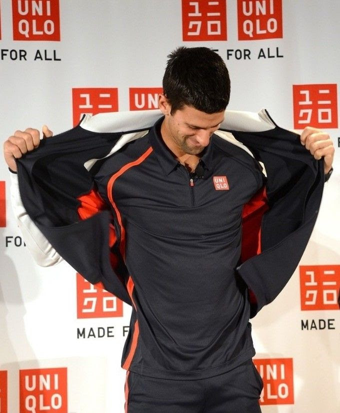 novak djokovic uniqlo bulge