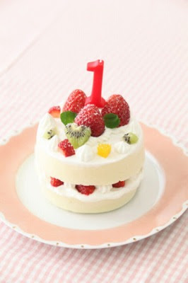 １歳の誕生日 赤ちゃんでも食べられる誕生日ケーキ 手作り編 ハッピーを呼ぶベビベビグッズ 楽天ブログ