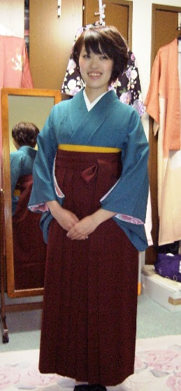 袴 髪型 教師 美しい髪