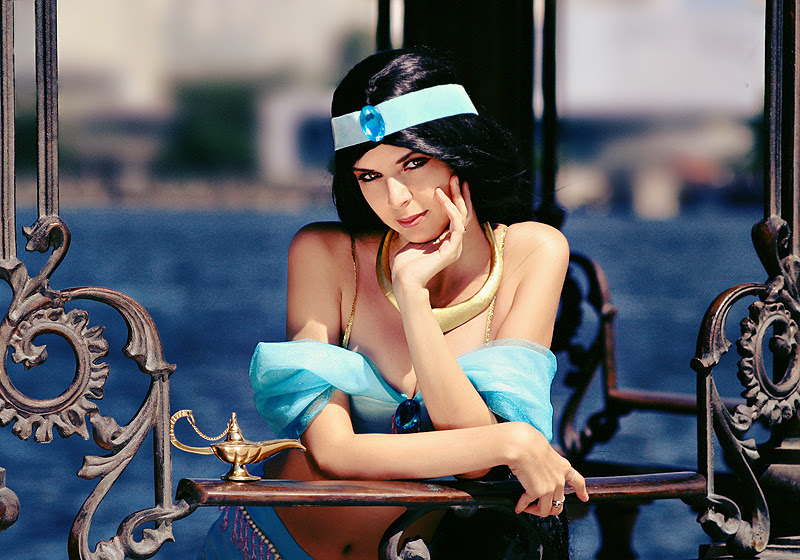 美しすぎる エキゾチックなジャスミンコスプレ画像 ハロウィン