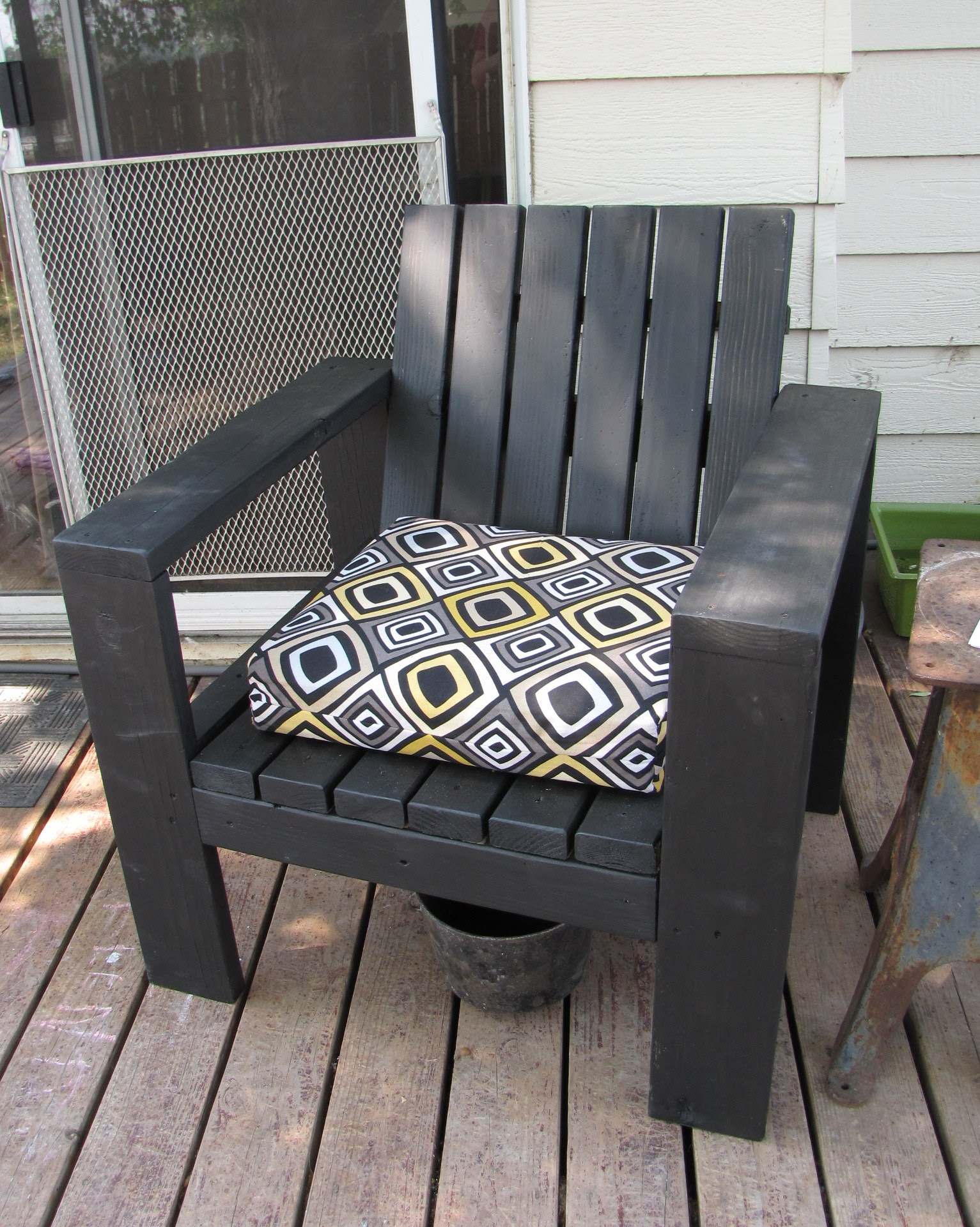 Ana White Simple Outdoor Lounge Chair - Beefed Up - DIY 