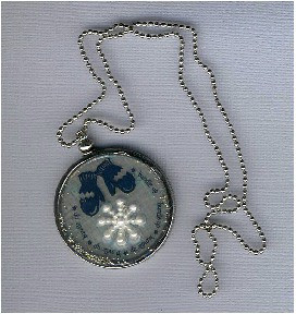 MM_-_Brrrrrr_pendant