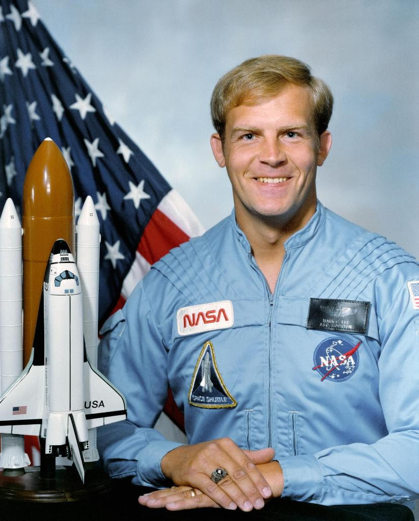 Aug14-1952-notactualdate-mark-lee