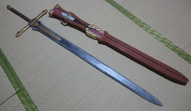 武器の刃にプラ板を使う コスプレ造形の作り方と型紙のサイト ギャクヨガ 作例400種以上公開 武器 防具 小道具等