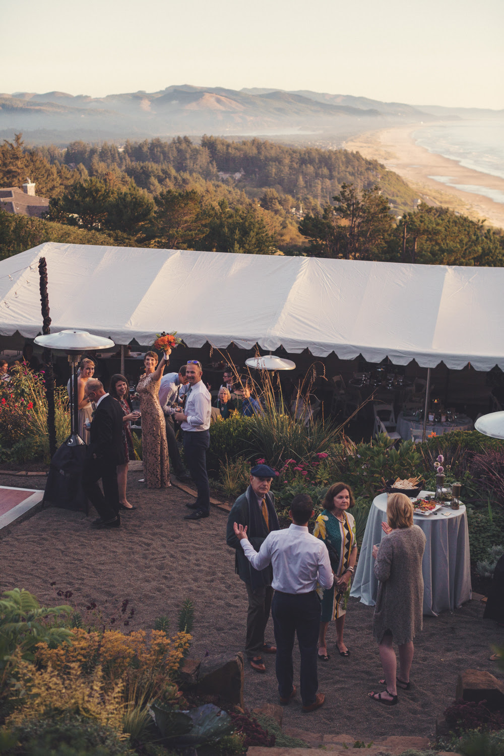 Oregon Backyard Wedding @Anne-Claire Brun 0134