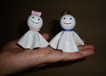 若おばあちゃん わらこの部屋 石粉粘土の人形てるてる坊主雛