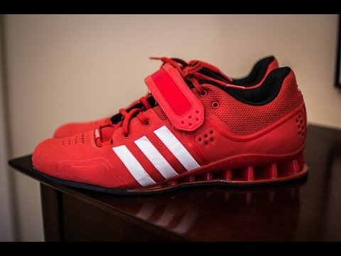5 ITEMS THAT MAKE YOU BETTER IN THE GYM
