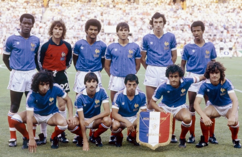 40 ans de maillots de l'équipe de France en Coupe du Monde