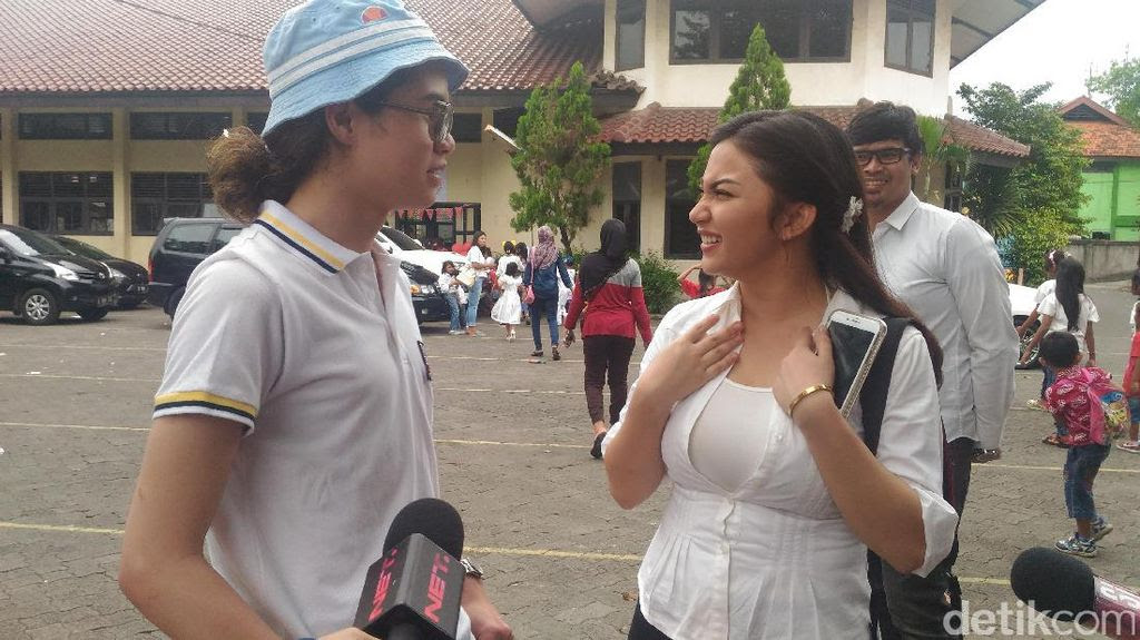 Saling Memuji, Yakin Dul Tak Punya Rasa dengan Ariel Tatum?
