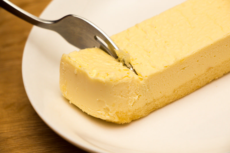 ライザップ監修 コミットスイーツ３種食べてみた コミットプリンパフェ 濃厚コミットチーズケーキ編 味にコミット 北本日記
